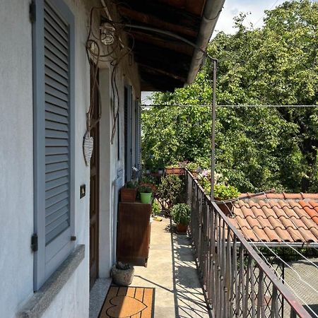 Gabbinoholidayhome Appartamento In Suggestiva Corte コモ エクステリア 写真