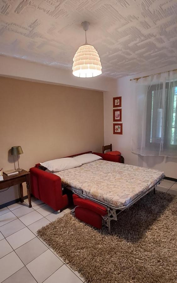 Gabbinoholidayhome Appartamento In Suggestiva Corte コモ エクステリア 写真